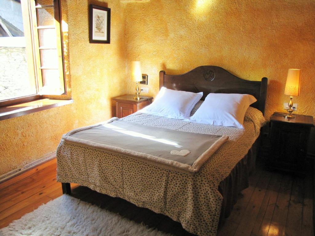 Hotel Hostal Placa Garós Chambre photo